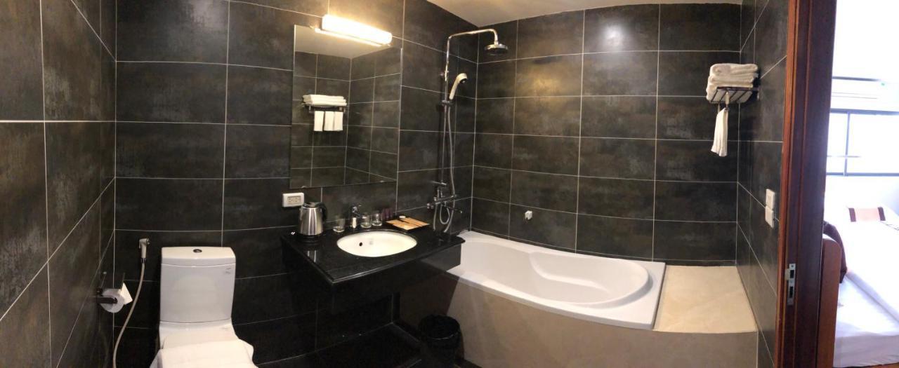 Moc Hoang Hotel Ανόι Εξωτερικό φωτογραφία